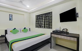 Treebo Naman'S Inn Near Kalighat Mandir